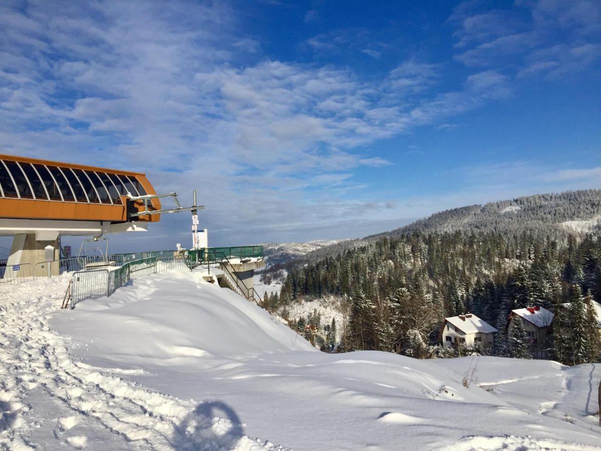 Winterfell Korbielow - Dom Z Basenem Sezonowym Lipiec-Sierpien Luaran gambar